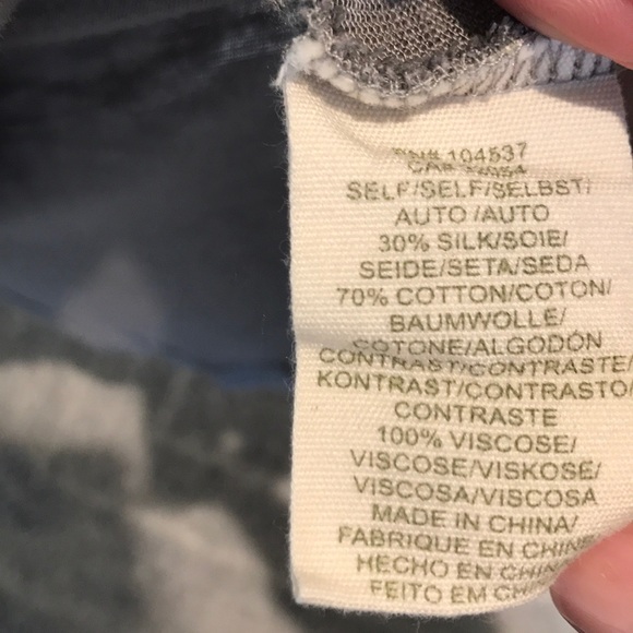 Embroidered button down. - Picture 2 of 5